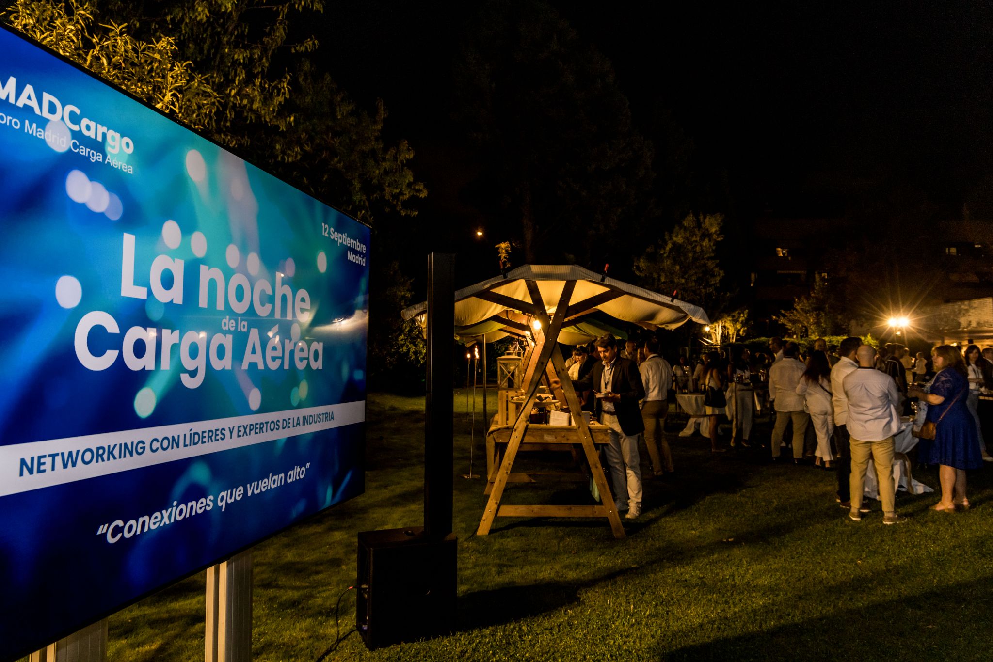 Nocche carga aerea 2